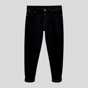 Tapered deep black fashion men's jeans