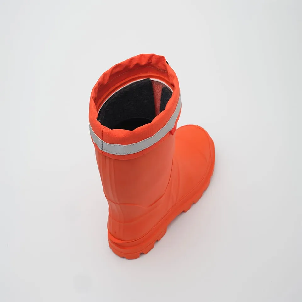 Sure! The optimized title for this e-commerce product is Womens Arctic Tundra MTL Boots.