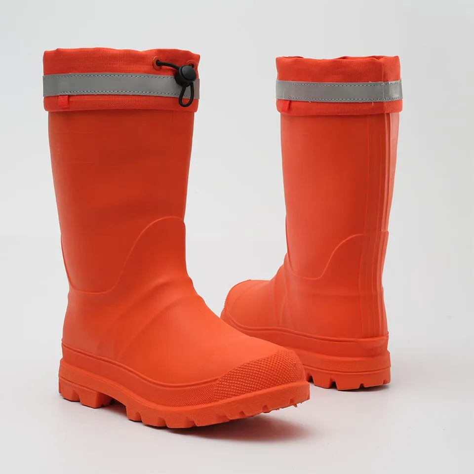 Sure! The optimized title for this e-commerce product is Womens Arctic Tundra MTL Boots.